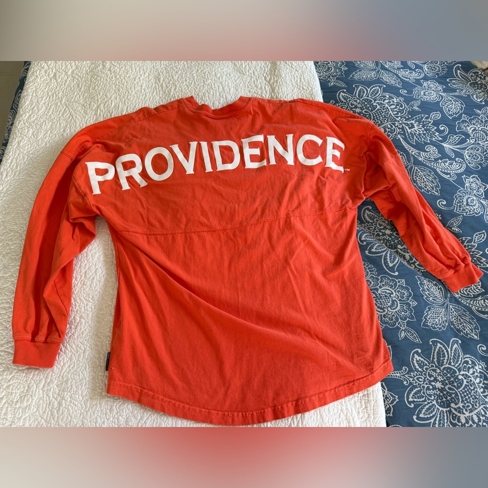 UNISEX PROVIDENCE COLLEGE JERSEY- SIZE MEDIUM
